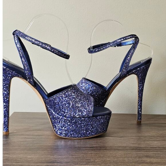 Guess Women's Tabyep Heeled Sandal Blue Glitter Size 10 NEW - Picture 2 of 7